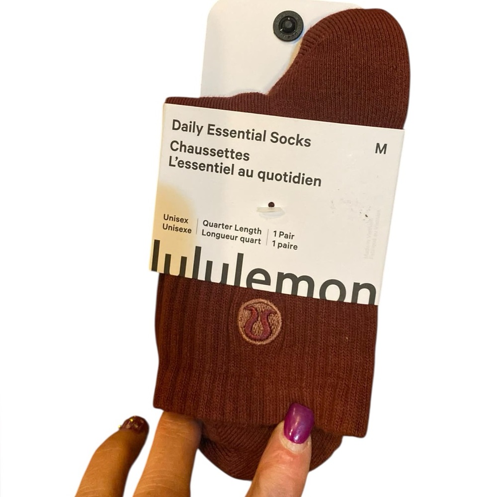 NWT Lululemon daily essential socks ROCKWOOD